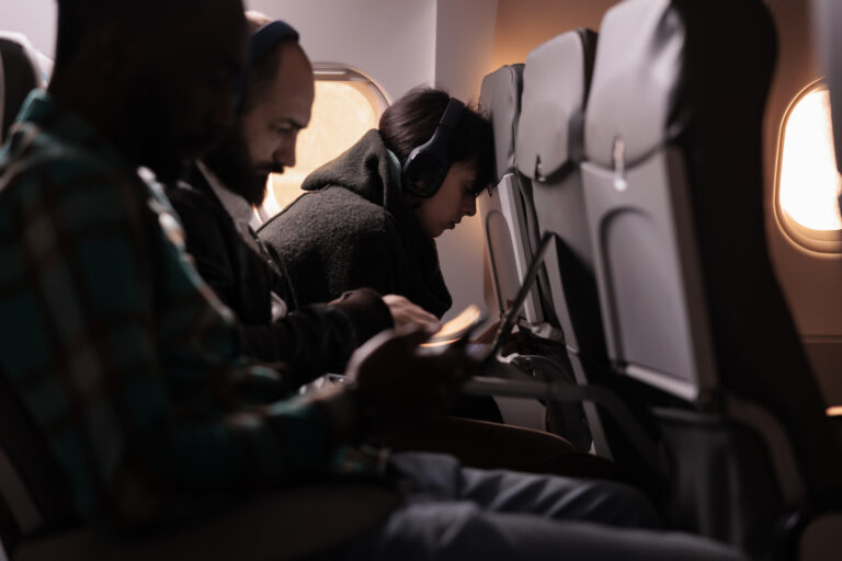 United airlines flight ua770 emergency diversion